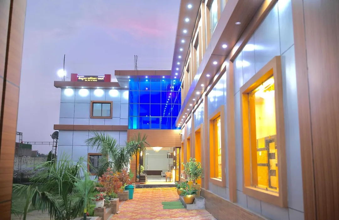 Hotel O Vaikunth Radhika Farm-1