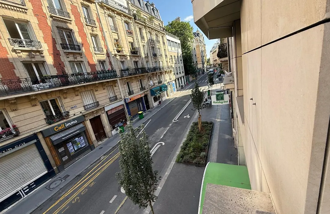 Holiday Inn Paris Montmartre By Ihg-1