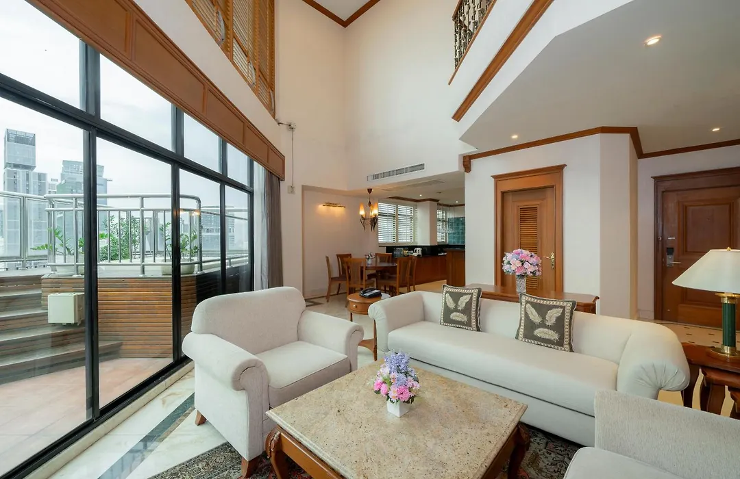 Grand Diamond Suites Hotel-1