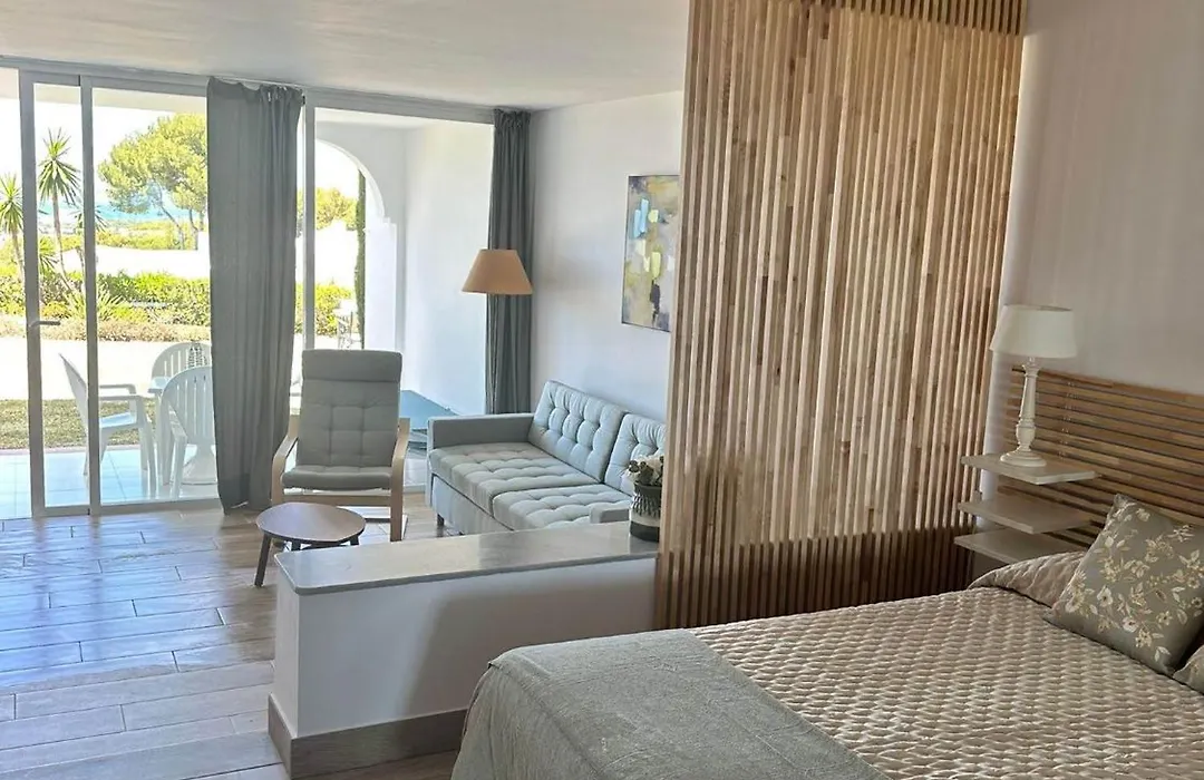 Miraflores Resort-1