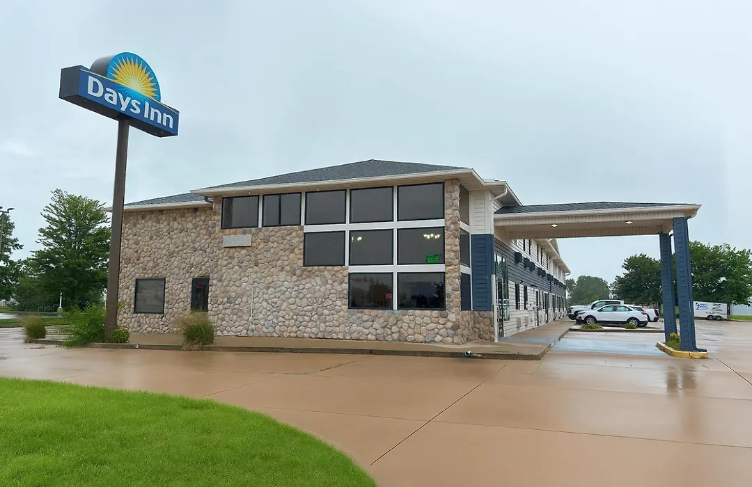 Days Inn By Wyndham Morton-1