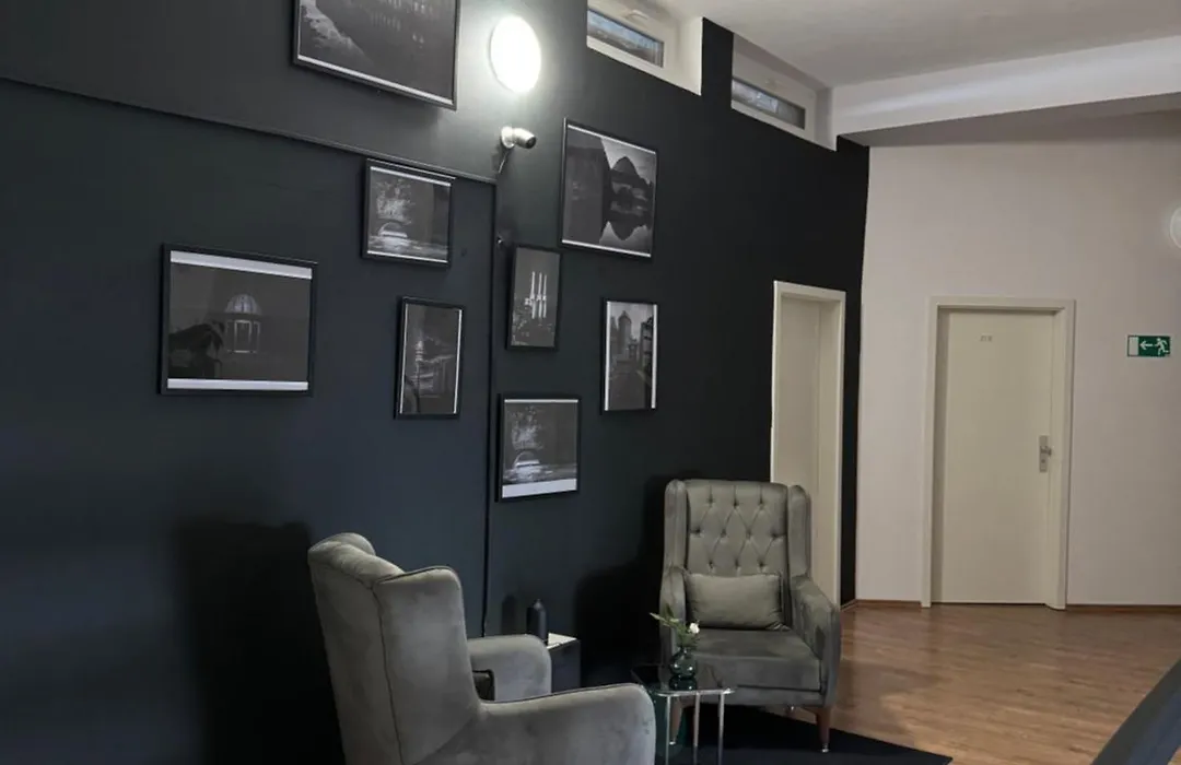 Hr Rooms-1