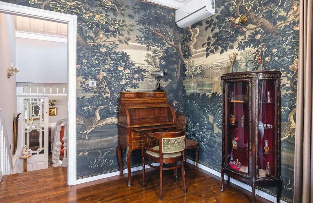 Victoria Mansion A Luxurious Neoclassical Experience-1