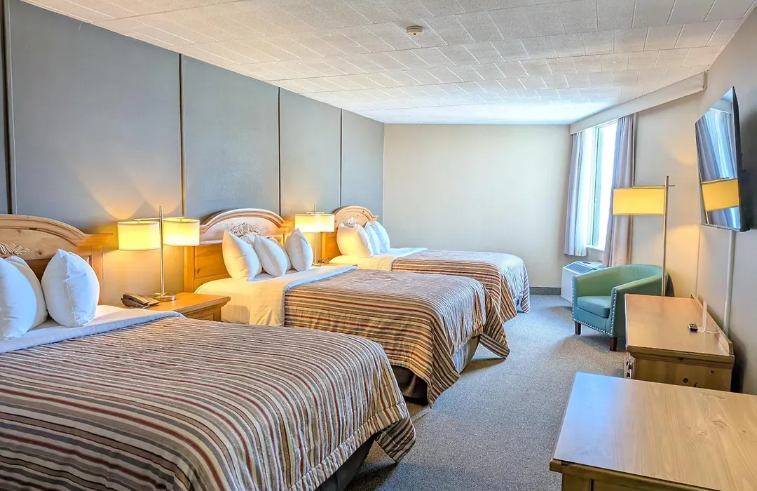 Confederation Place Hotel-1