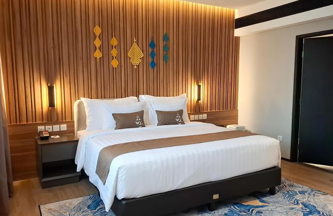 Patra Semarang Hotel & Convention-1