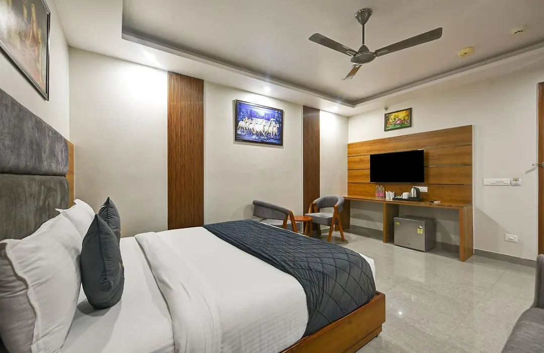 Kelvish Hotel- Delhi Airport-1
