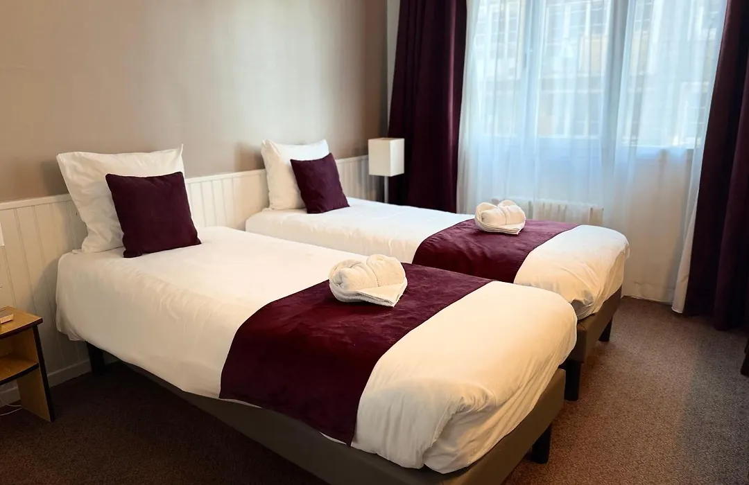 Logis Hotel La Coupe d'Or-1