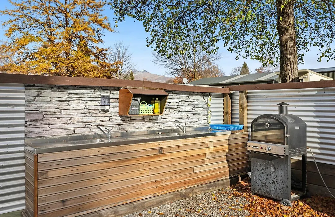 Hampshire Holiday Parks - Arrowtown-1