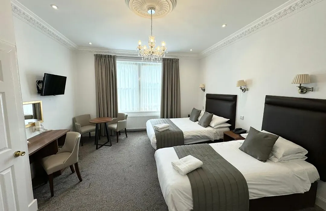 Sandyford Lodge-1