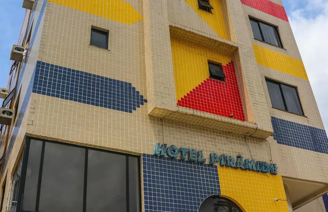 Hotel Piramide Pituba - Av Paulo VI-1