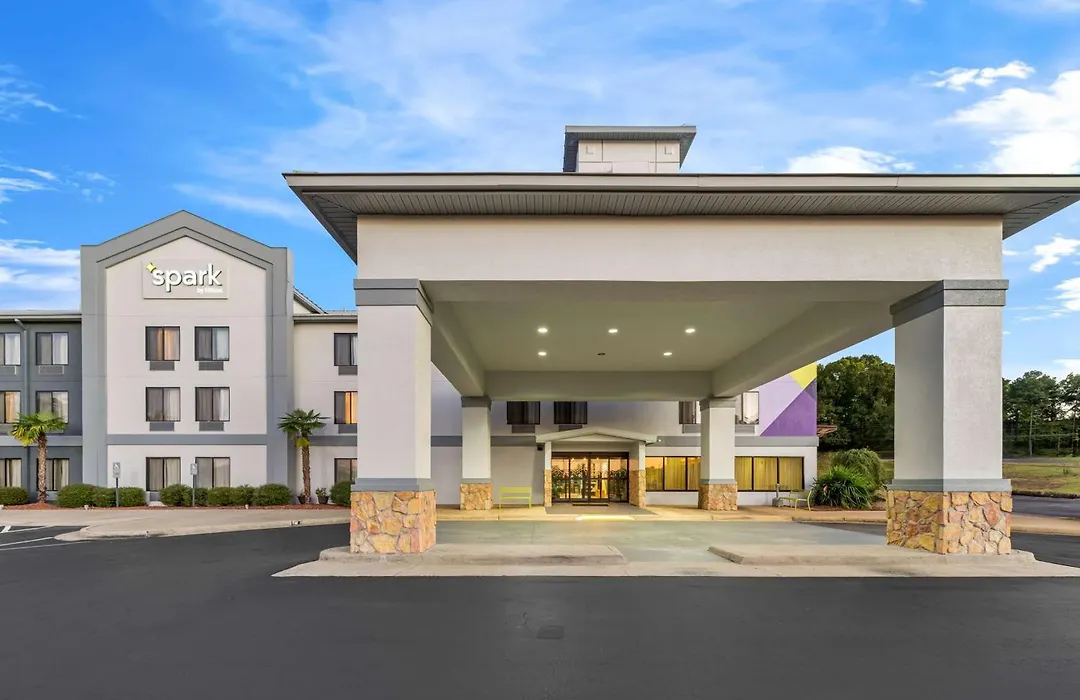 Spark By Hilton Tuscaloosa University-1