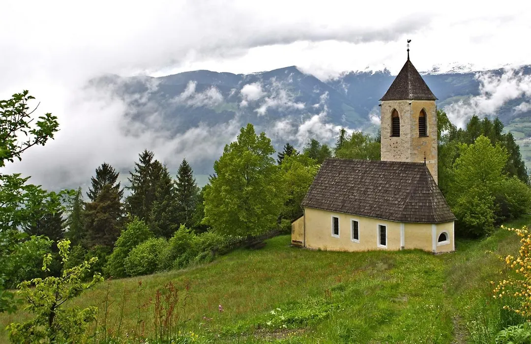 San Pietro Dolomiti Small Budget Hotel-1