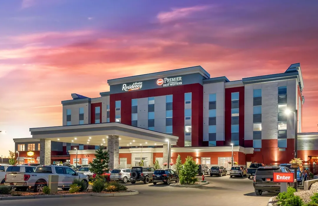 Best Western Premier Executive Residency Medicine Hat-1