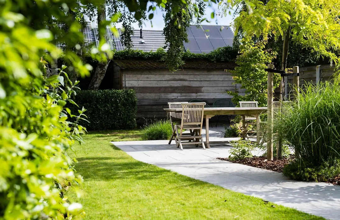 Poutrelle Guestrooms-1