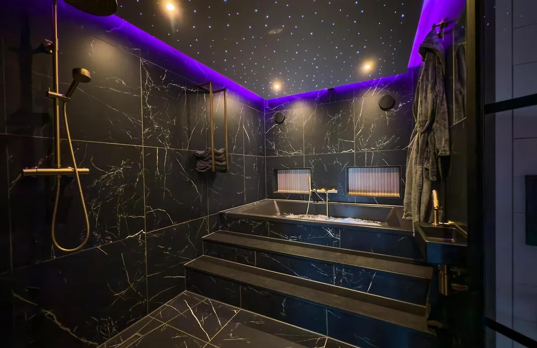 Royal Suite-1