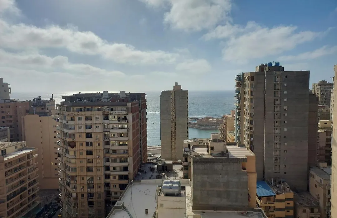 Miramar Aparthotel With Sea View-1