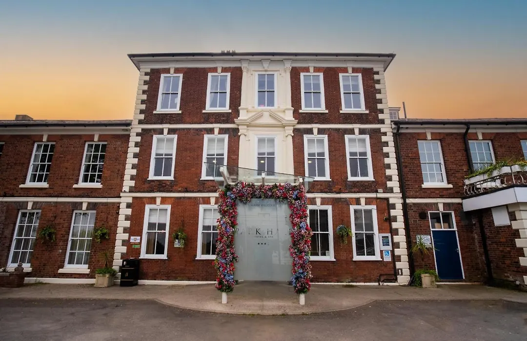 Park Hall Hotel And Spa Wolverhampton-1