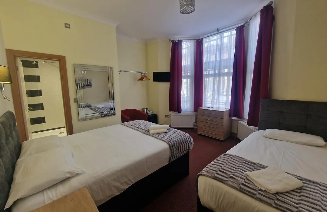 Hotel 65-1