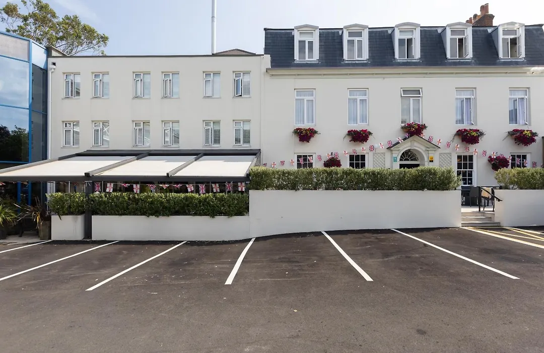 Les Rocquettes Hotel-1
