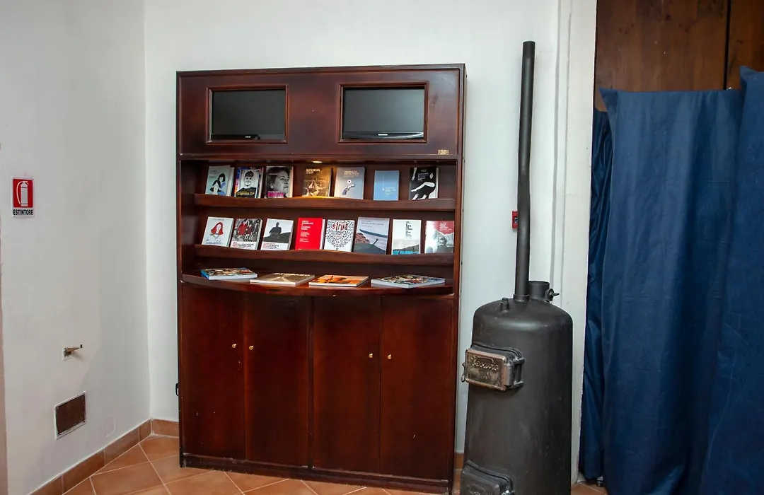 Hotel Neapolis-1