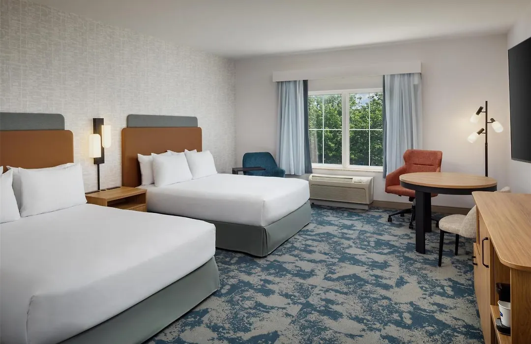 Hampton Inn Nashua-1