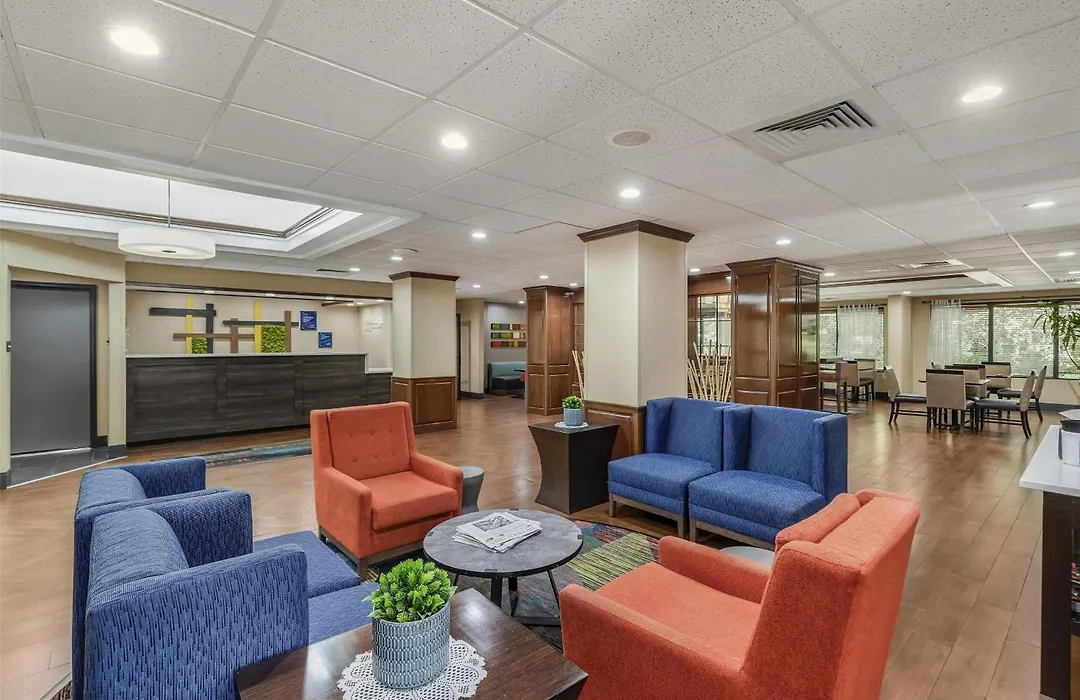 Best Western Plus Lexington Inn-1