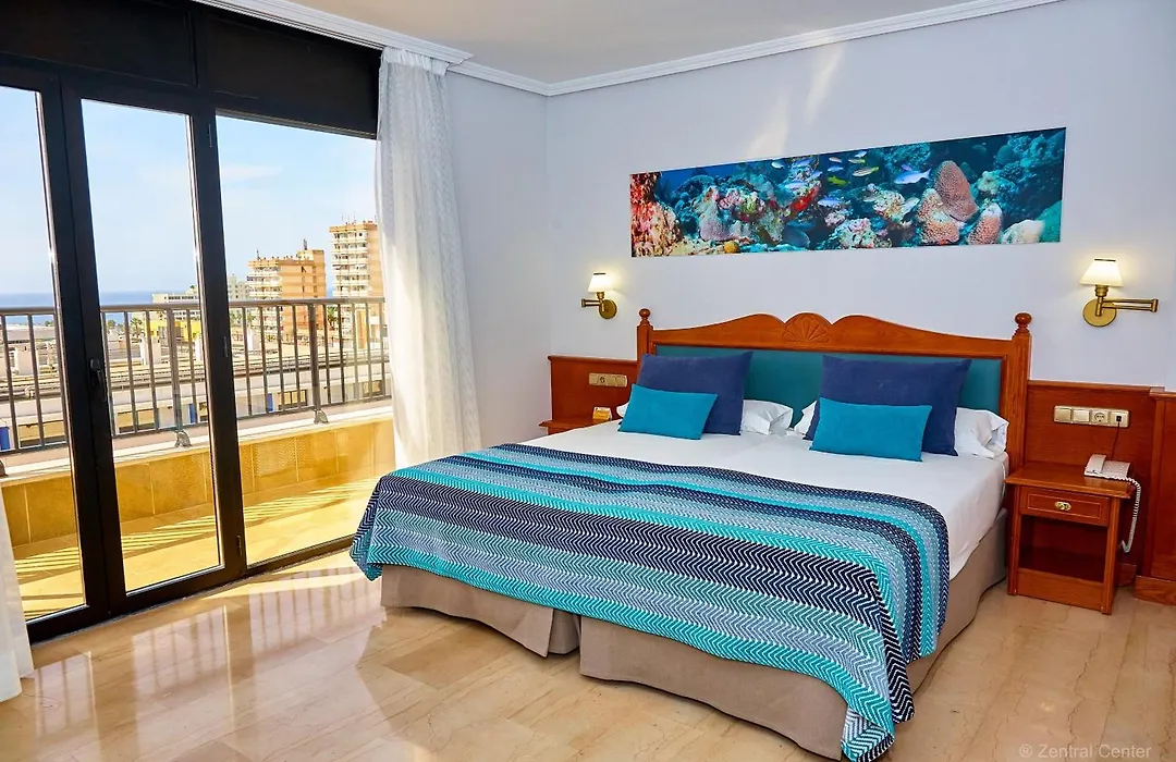 Hotel Zentral Center - Adults Only-1