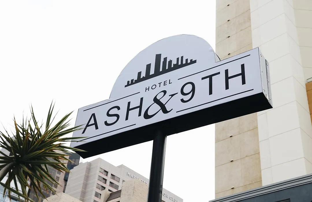 Hotel Ash&9Th-1