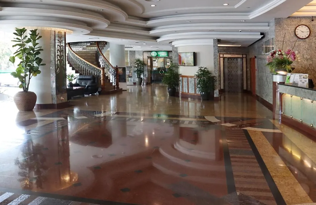 Grand Palace Hotel-1