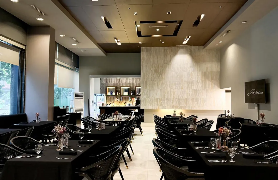 The B Hotel Alabang-1