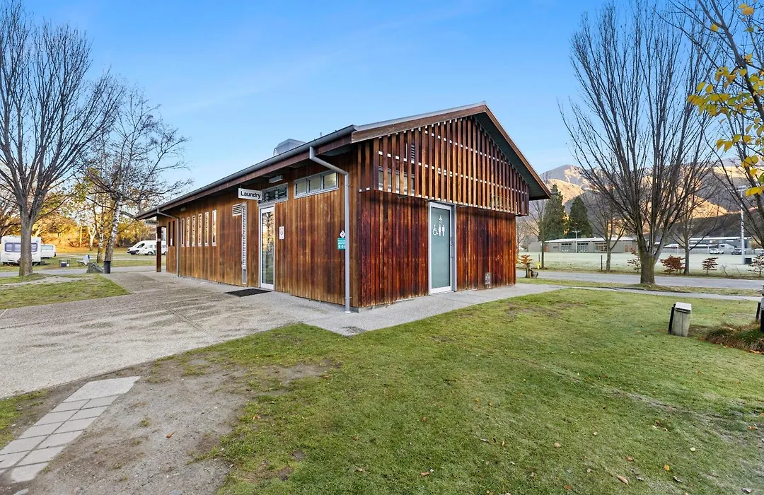 Hampshire Holiday Parks - Arrowtown-1