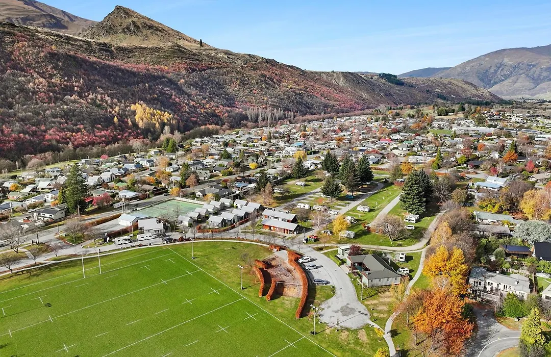 Hampshire Holiday Parks - Arrowtown-1