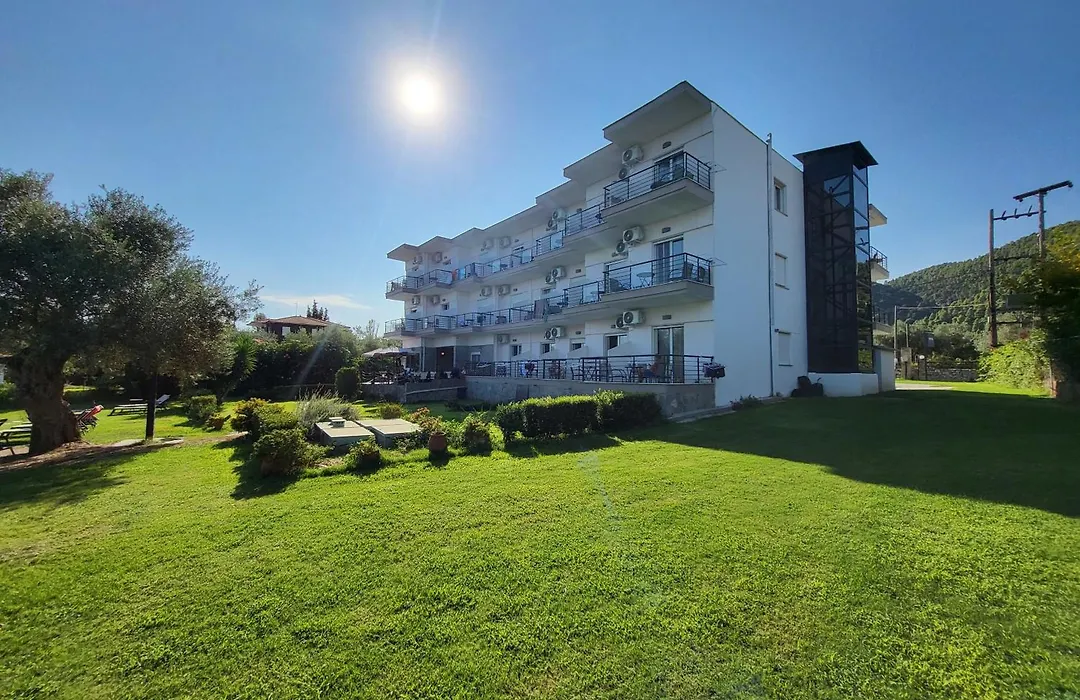 Vourvourou Hotel-1