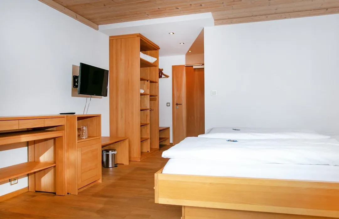 Landhotel Grönenbach-1