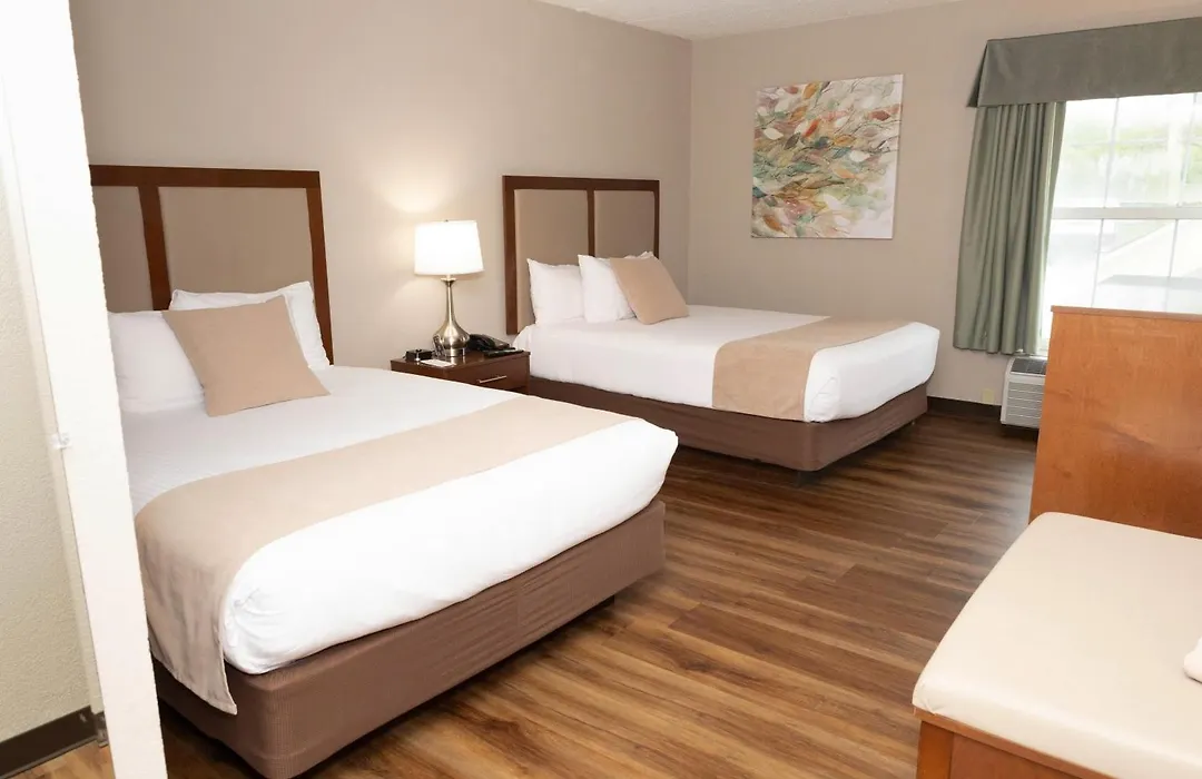 D. Hotel Suites & Spa-1