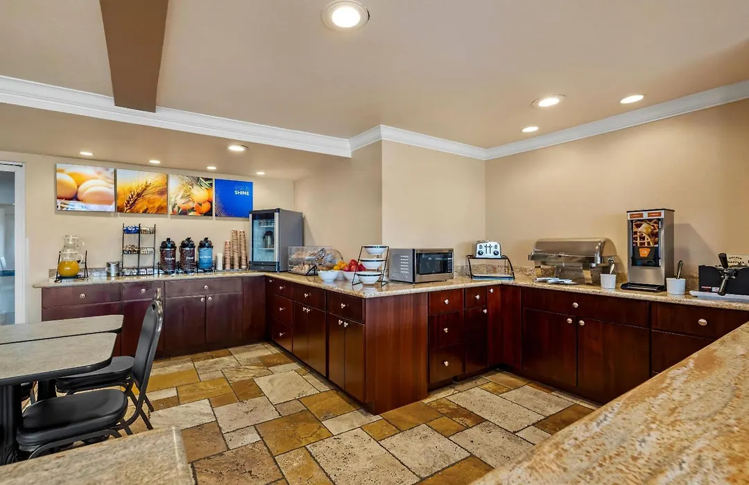 Comfort Inn & Suites Salinas City Center Area-1