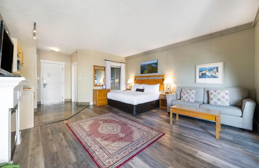 Sidney Waterfront Inn & Suites-1