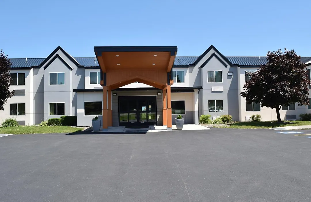 Quality Inn & Suites Watertown Fort Drum-1