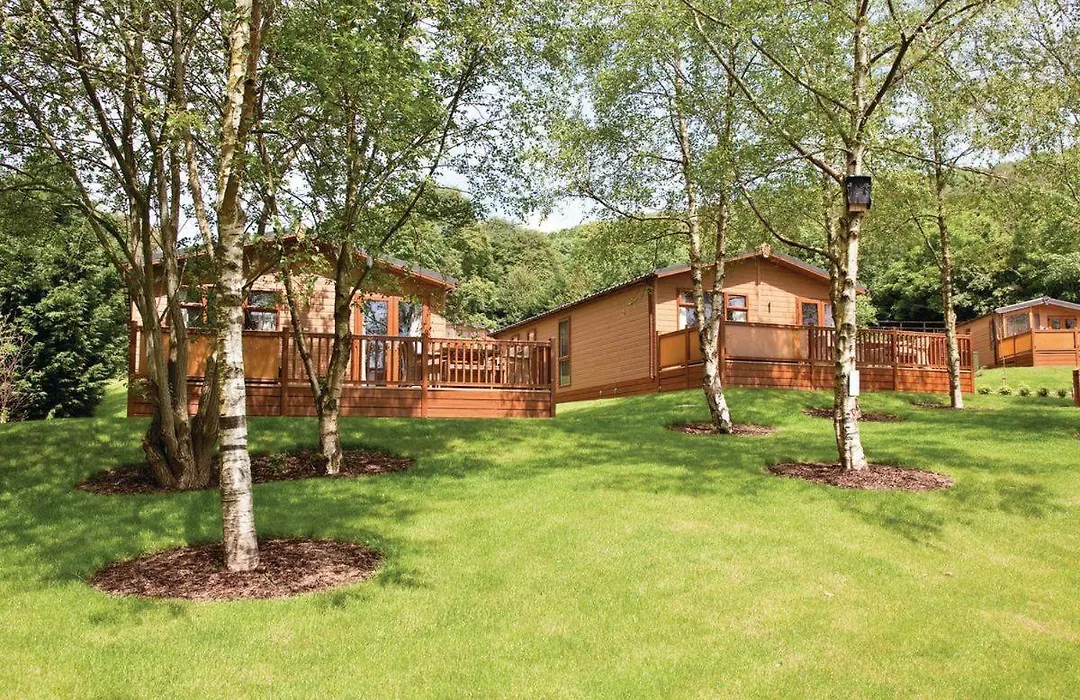 Cheddar Woods Resort And Spa-1