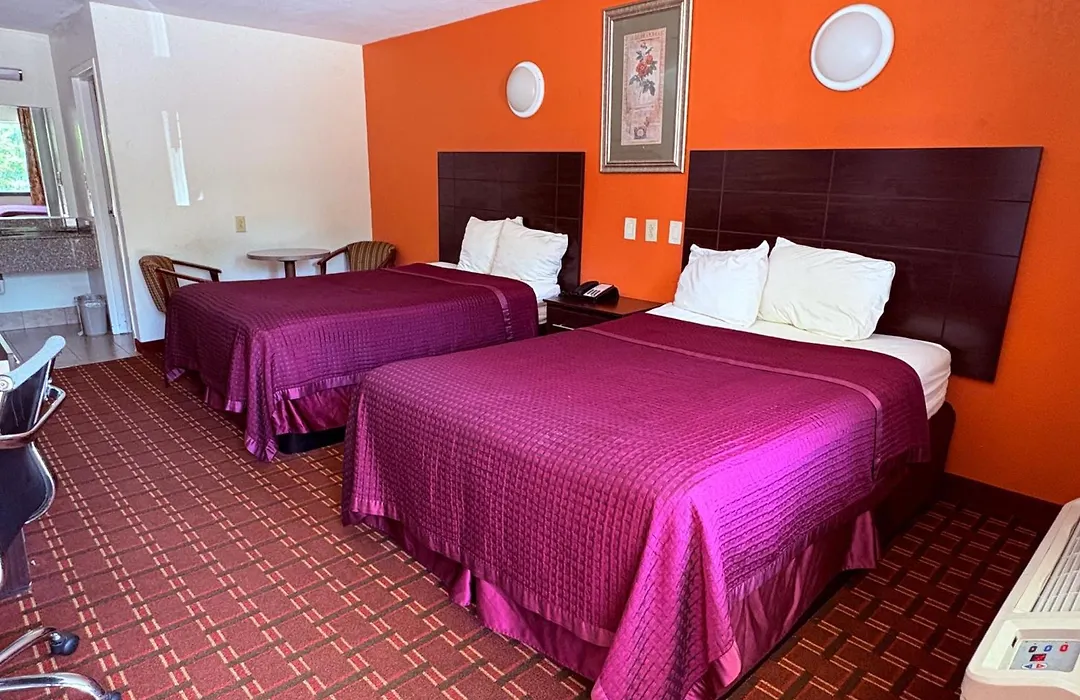 Royal Regency Inn-1