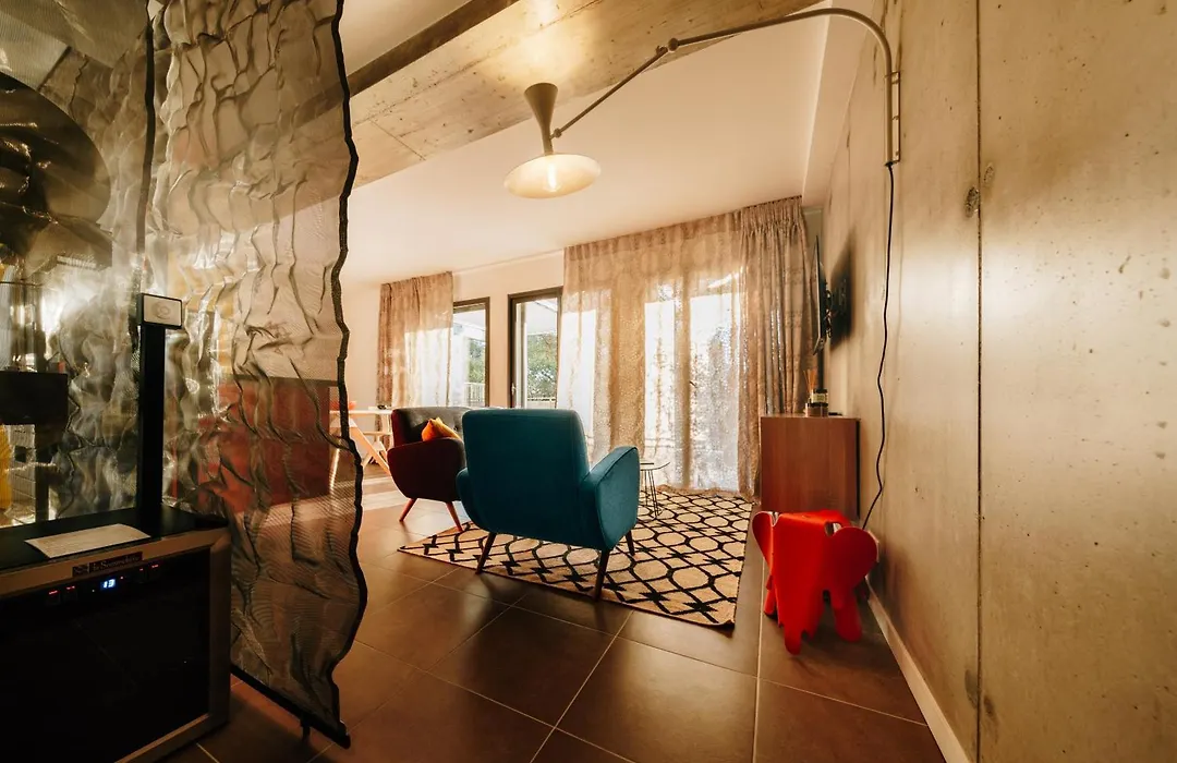 Citta Di Lume Suites & Lofts-1