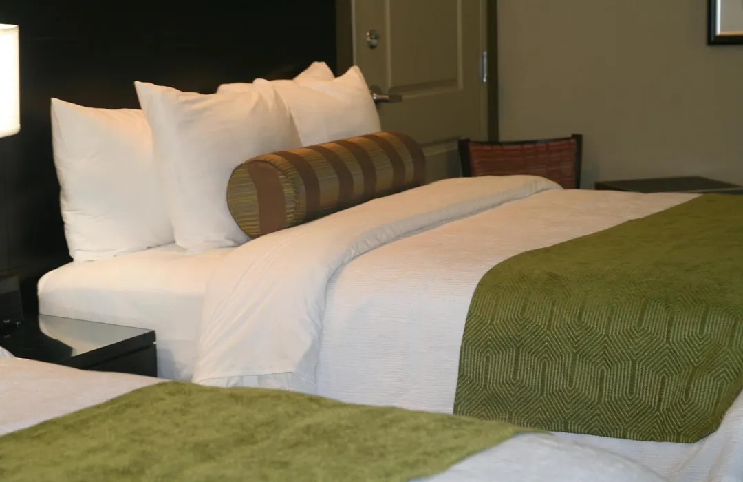 Best Western Plus University Inn-1