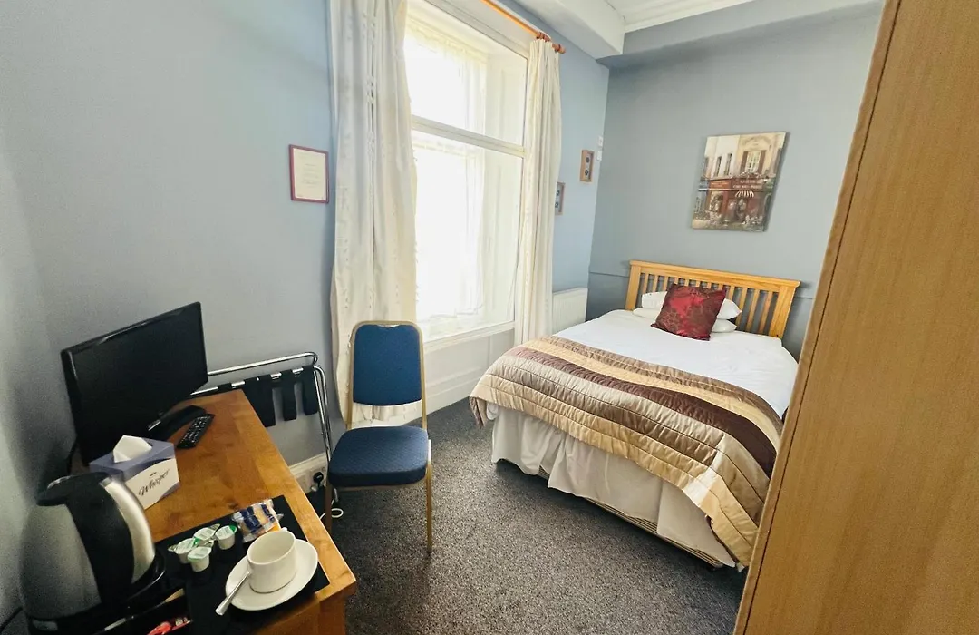 The George Hotel-1
