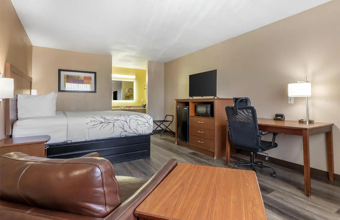 Surestay Plus Hotel By Best Western Poteau-1