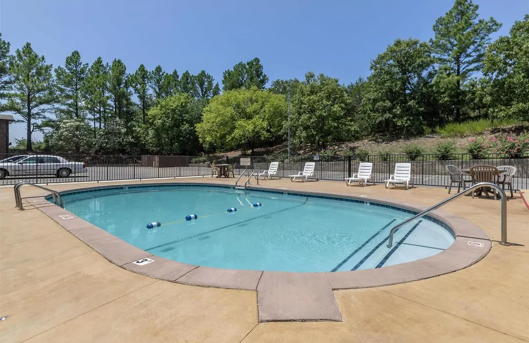 Surestay Plus Hotel By Best Western Poteau-1