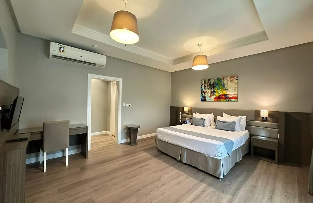 Loren Served Apartments Al Corniche - Economic-1