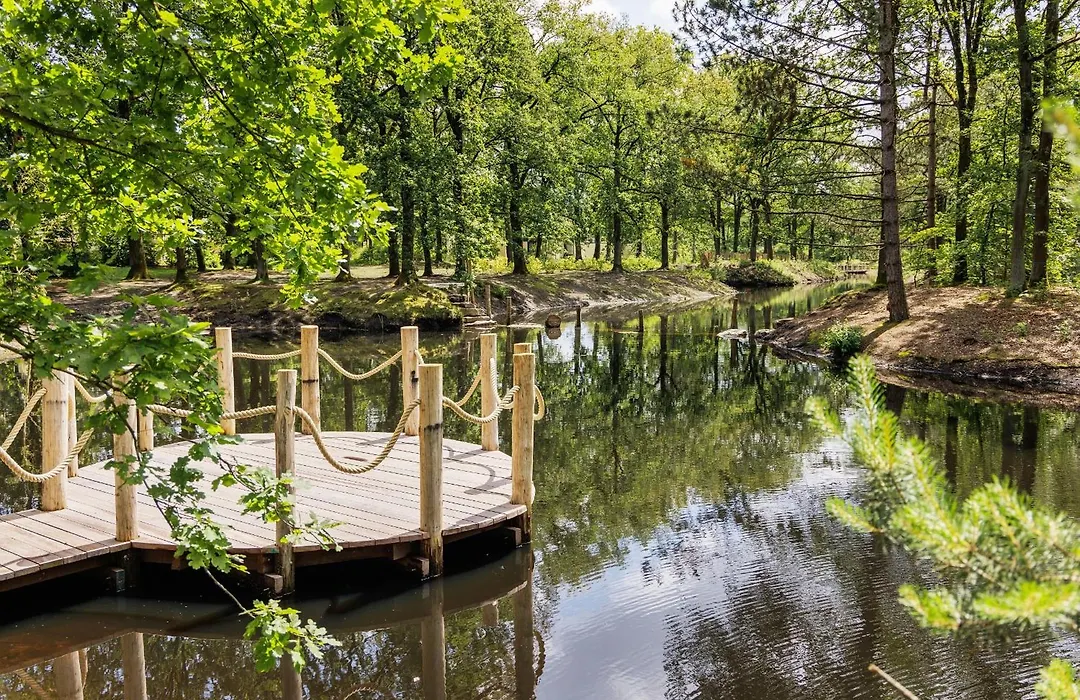 Hotel De Vossemeren by Center Parcs-1