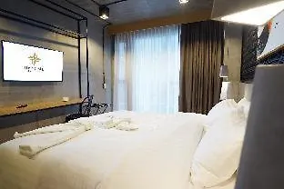 De Prime Rangnam Hotel-1
