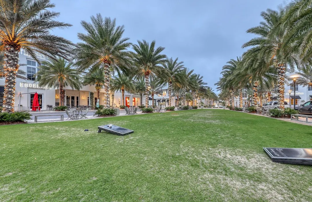 Carillon Beach Resort Inn-1
