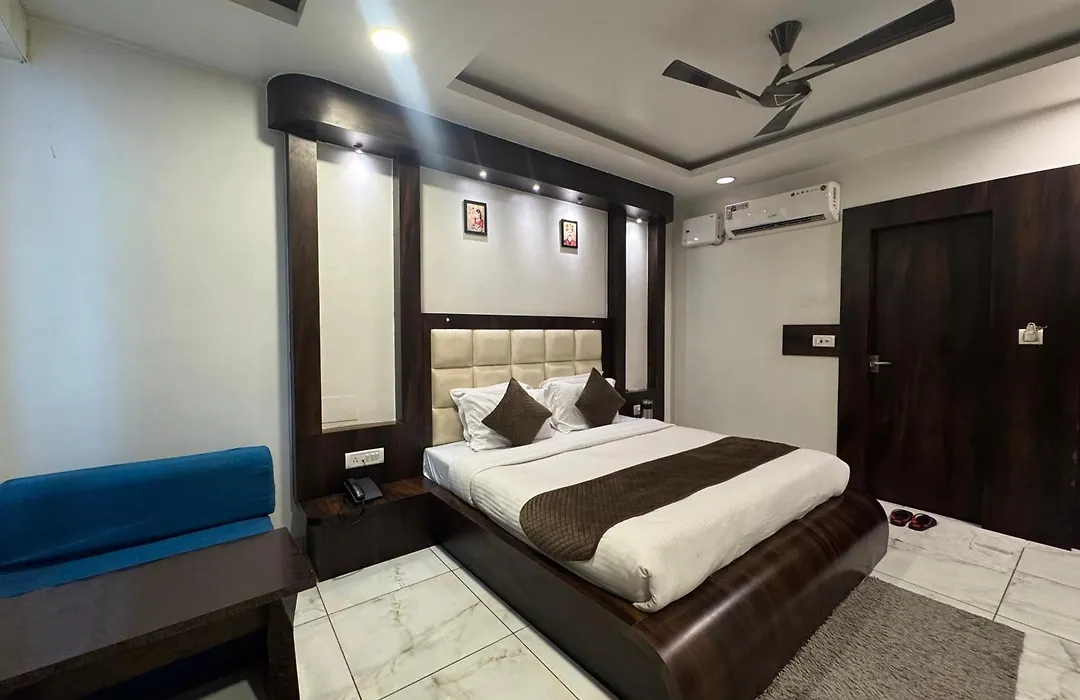 Hotel Galaxy,Katra-1